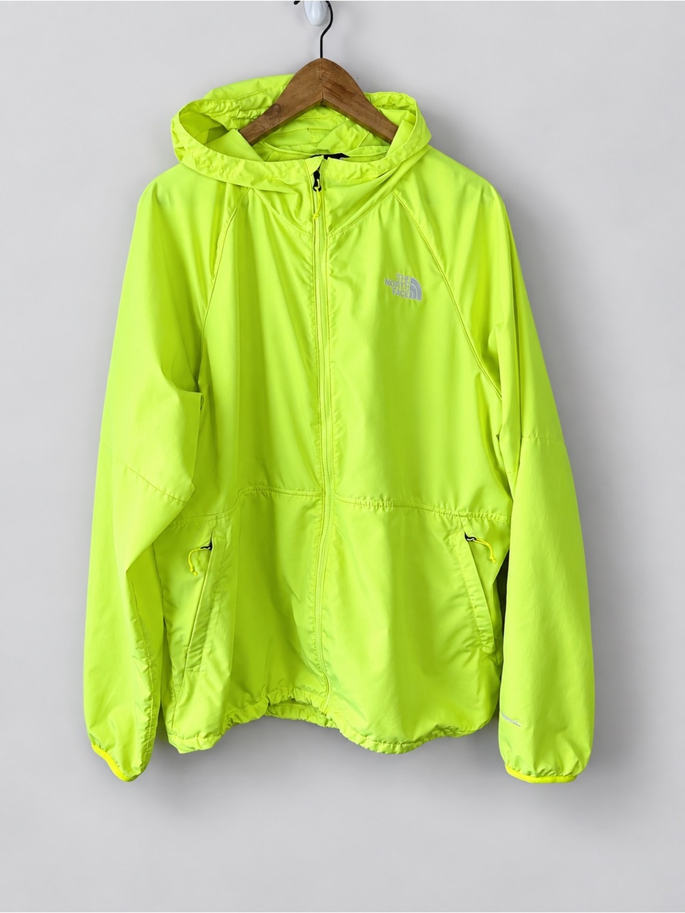 The North Face Men's Flyweight Hoodie 2.0 Windbreaker Windwall Jacket Yellow XL